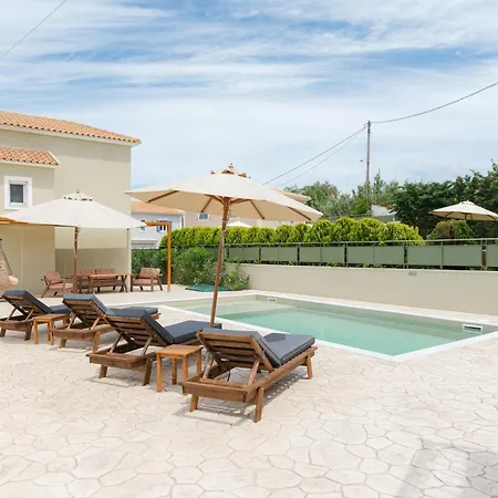 Villa Vasilopoulos Residences - Chloe With Private Pool *