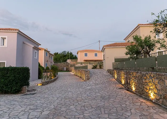 Vasilopoulos Residences - Chloe With Private Pool